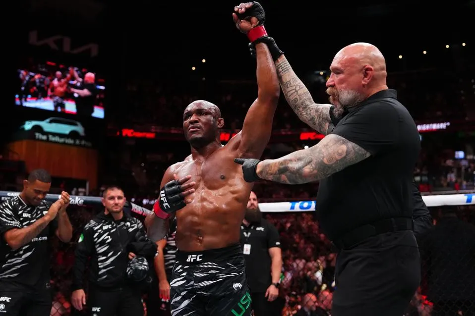 Kamaru Usman : le retour d’un ancien roi